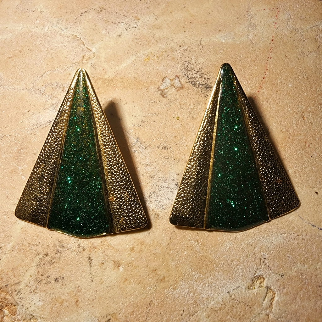 Vintage 80s Does 30 Sparkle Glitter Green And Gold Post Earrings